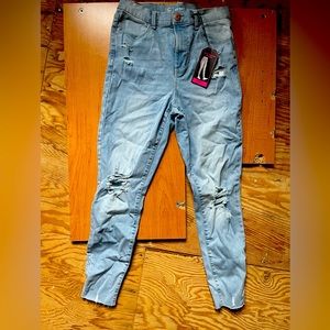 NoBo size 11 light was skinny jeans